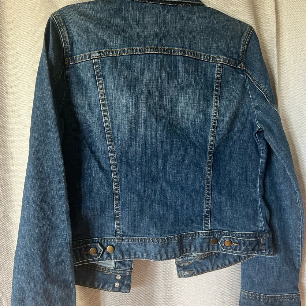 Women’s Boston Proper Jean jacket - Picture 3 of 6